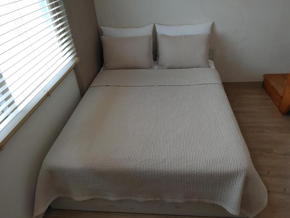 Moon Forest Guesthouse Чеджудо Экстерьер фото