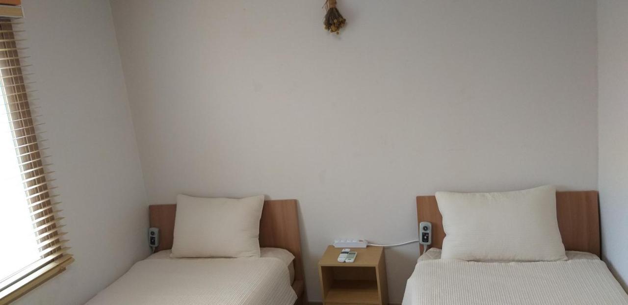 Moon Forest Guesthouse Чеджудо Экстерьер фото